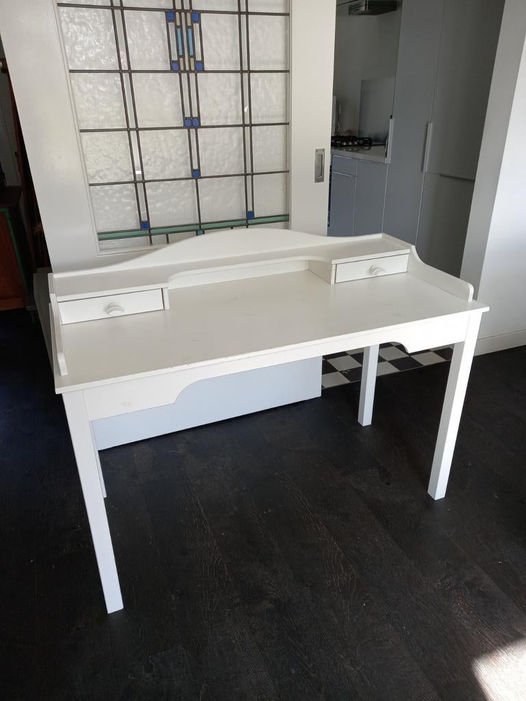 Houten bureau Lieve van de Karwei, Ophalen, Gebruikt