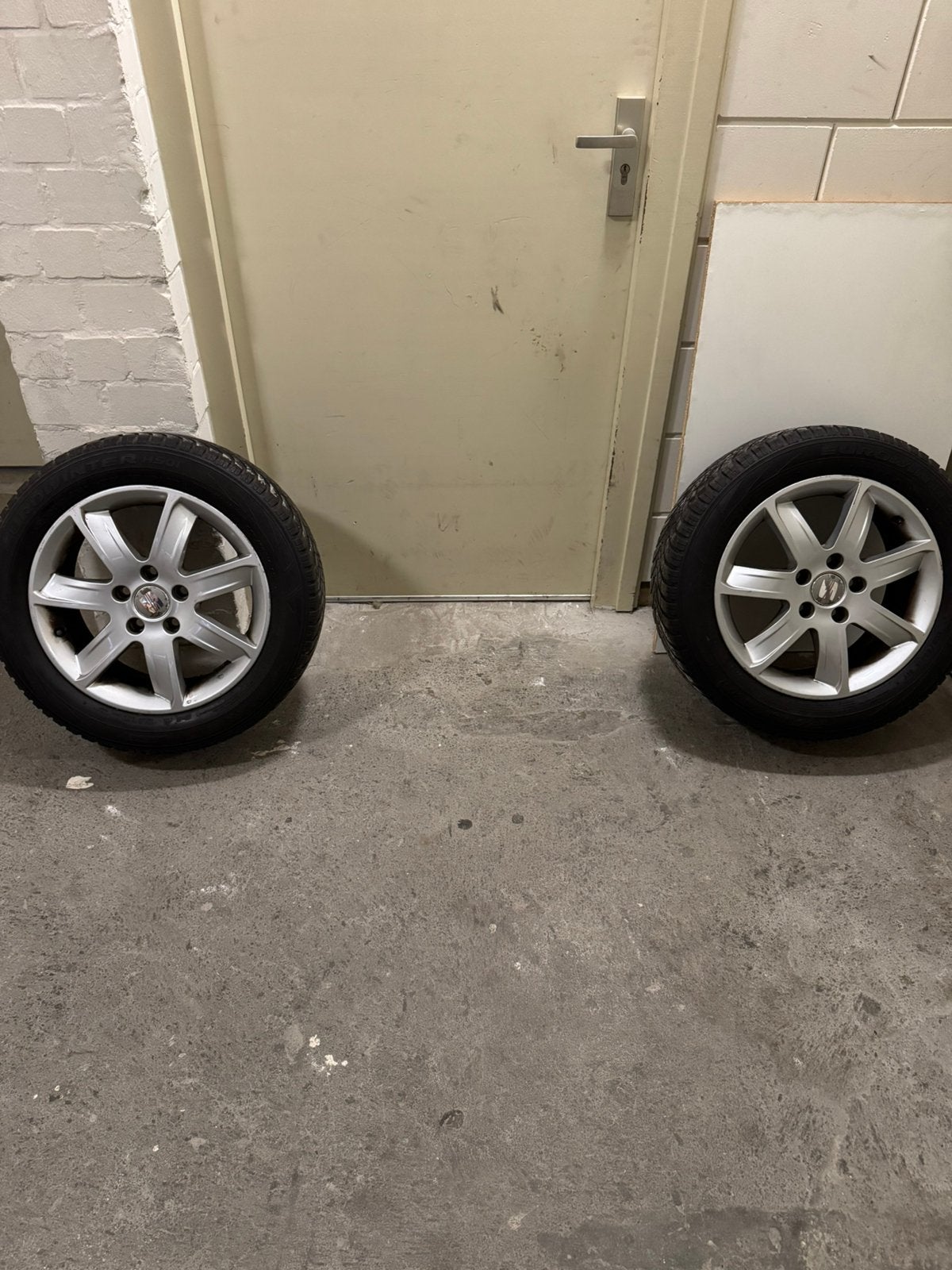 Seat leon velgen 16 inch met banden, Ophalen, Gebruikt, 16 inch, Banden en Velgen