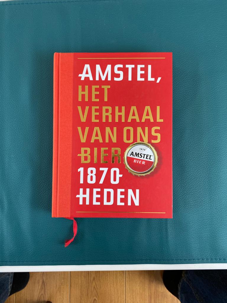 Amstel, Het Verhaal Van Ons Bier 1870-Heden, Boeken, Hobby en Vrije tijd, Gelezen, Overige onderwerpen, Ophalen of Verzenden