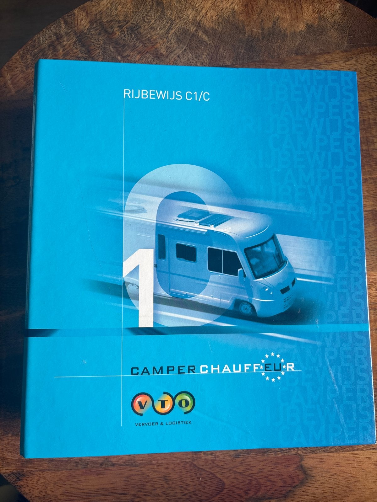 Rijbewijs C1/C, Vrachtauto en Bus Theorieboeken VTO, Boeken, Studieboeken en Cursussen, Ophalen, Zo goed als nieuw, MBO