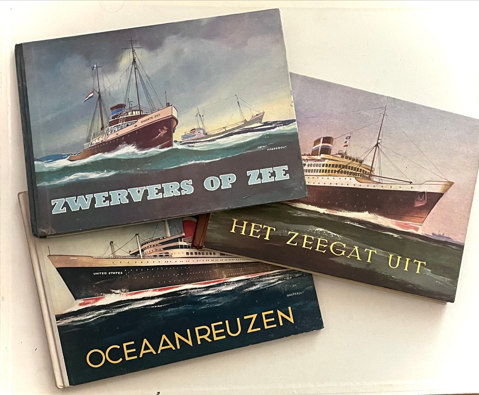 3 Vintage Boeken over Schepen: Oceaanreuzen, Zwervers op Zee, Ophalen of Verzenden
