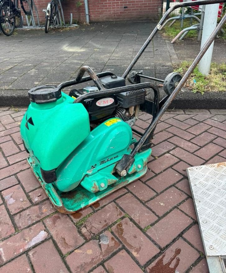 Mikasa Trilplaat MVC-T90H Straat gereedschap, Ophalen of Verzenden, Gebruikt