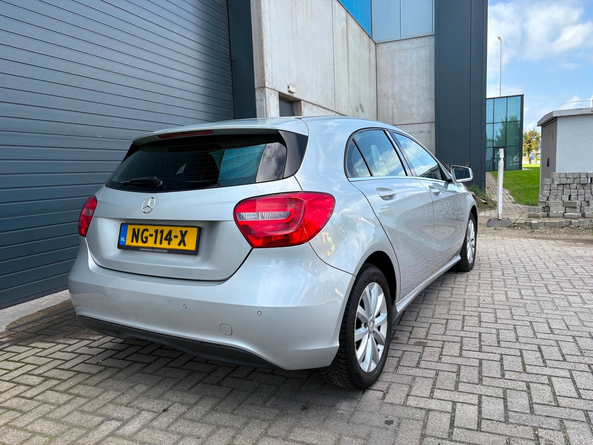 Mercedes-Benz A-klasse 200 Prestige NAVI PDC 2013, Auto's, Voorwielaandrijving, Gebruikt, Euro 6, Leder en Stof