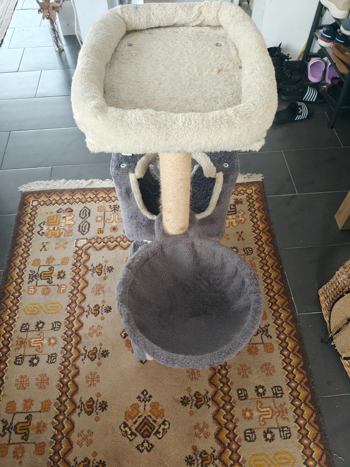 Grote, stevige kattenboom / krabpaal, Dieren en Toebehoren, Ophalen, Zo goed als nieuw