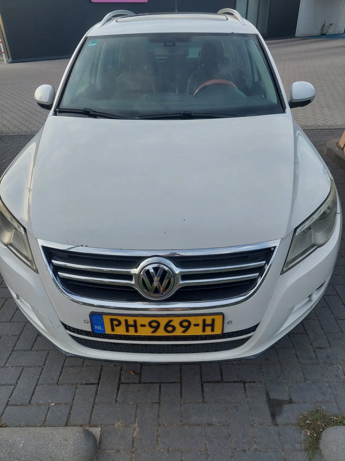 Volkswagen Tiguan 2.0 TDI 100KW 4MOTION DSG 2008 Wit Export, Auto's, 136 pk, 4 cilinders, 2000 kg, Wit