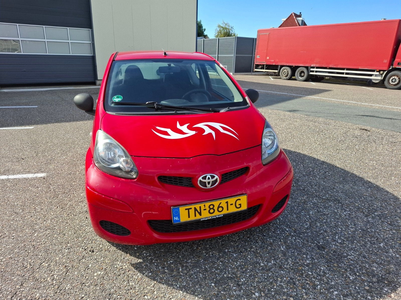 Toyota Aygo 1.0 12V Vvt-i 3DRS MMT 2010 Rood