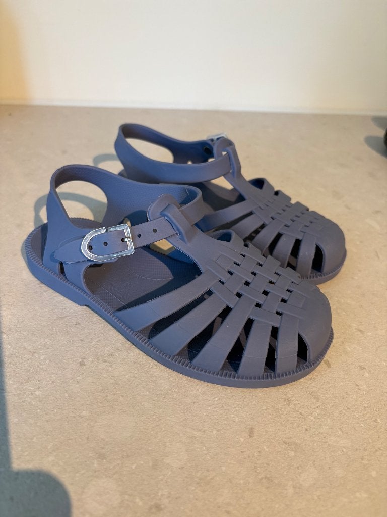 Waterschoenen maat 30, Sportschoenen, Ophalen of Verzenden, Zo goed als nieuw, Jongen