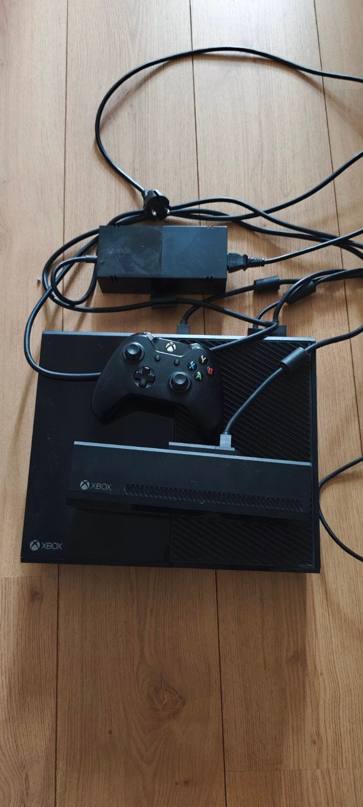 Xbox One (Model 1540) met Kinect en games, Ophalen, Gebruikt, Overige genres, Eén computer