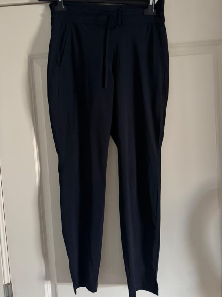 Studio Anneloes downstairs broek travelstof smalle pijp, Zwart, Ophalen of Verzenden, Zo goed als nieuw, Maat 36 (S)