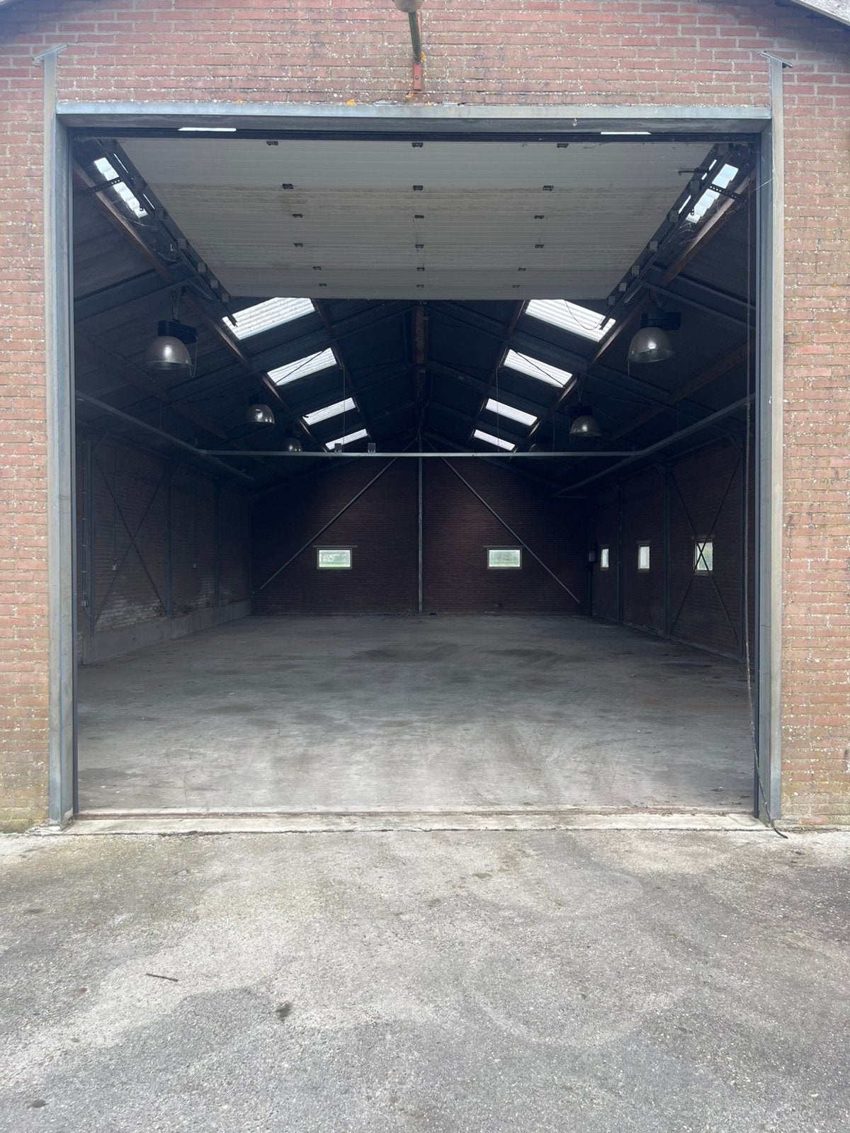 200m2 of meer opslagruimte woerden per direct beschikbaar, Opslag of Loods