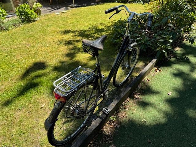 Oude Koga, Fietsen en Brommers, Fietsen | Dames | Damesfietsen, Gebruikt, Versnellingen, Trommelrem, Ophalen