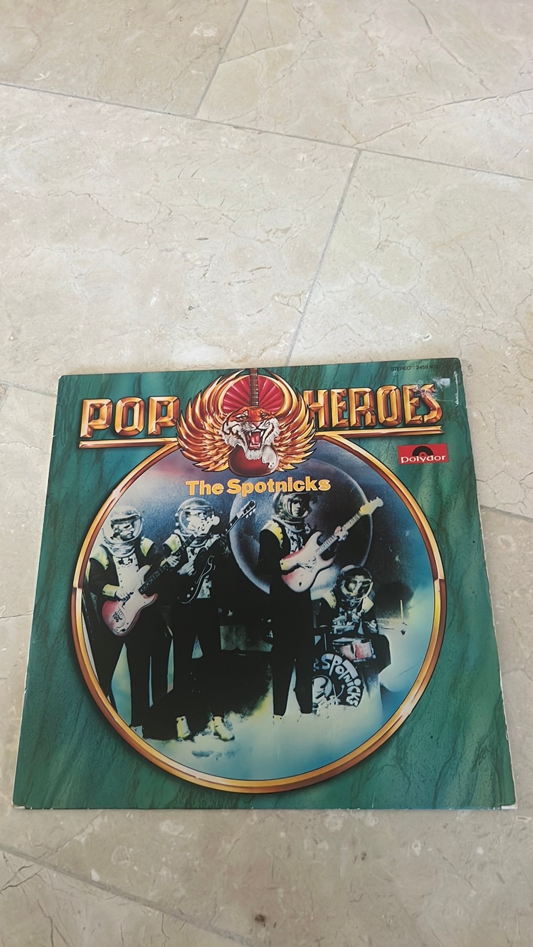 LP The spotnicks pop heroes, Cd's en Dvd's, Vinyl | Rock, Ophalen of Verzenden, Zo goed als nieuw, 12 inch, Poprock