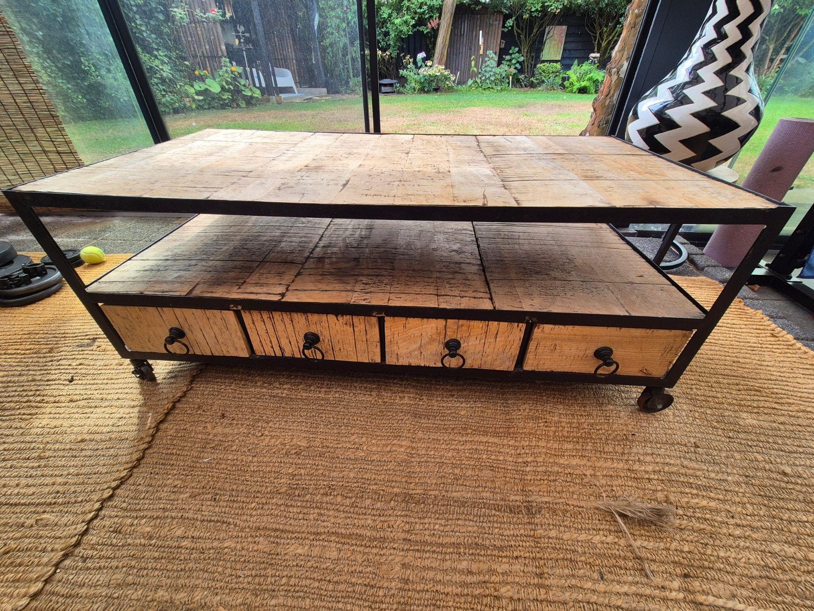 Salontafel industrieel en zwenkwielen Mango tafel 120 x 59cm, Gebruikt, 100 tot 150 cm, 50 tot 100 cm, Ophalen
