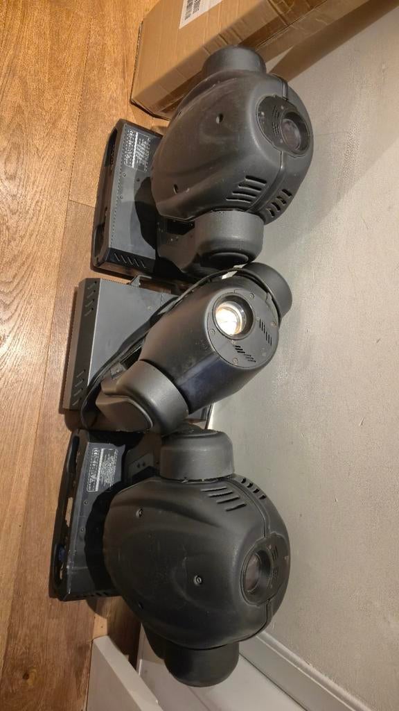 Moving heads 250W, prijs is voor alle 3., Muziek en Instrumenten, Ophalen, Gebruikt, Licht, Kleur