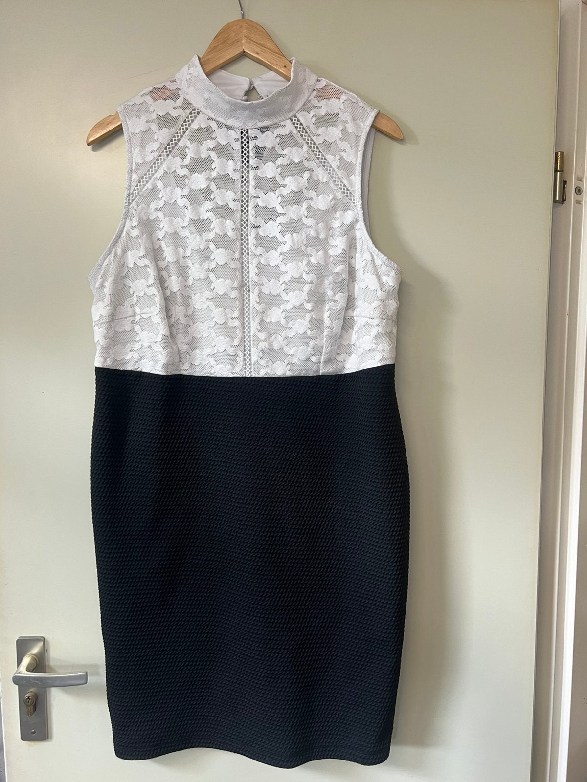 Jurk 44, Kleding | Dames, Zwart, Maat 42/44 (L), Ophalen of Verzenden, Zo goed als nieuw