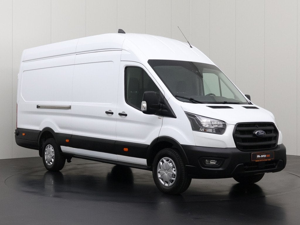 Ford Transit 2.0TDCI L4H3 Jumbo | Airco | Camera | Cruise |, Auto's, Bestelauto's, Stof, Gebruikt, Ford, 131 pk