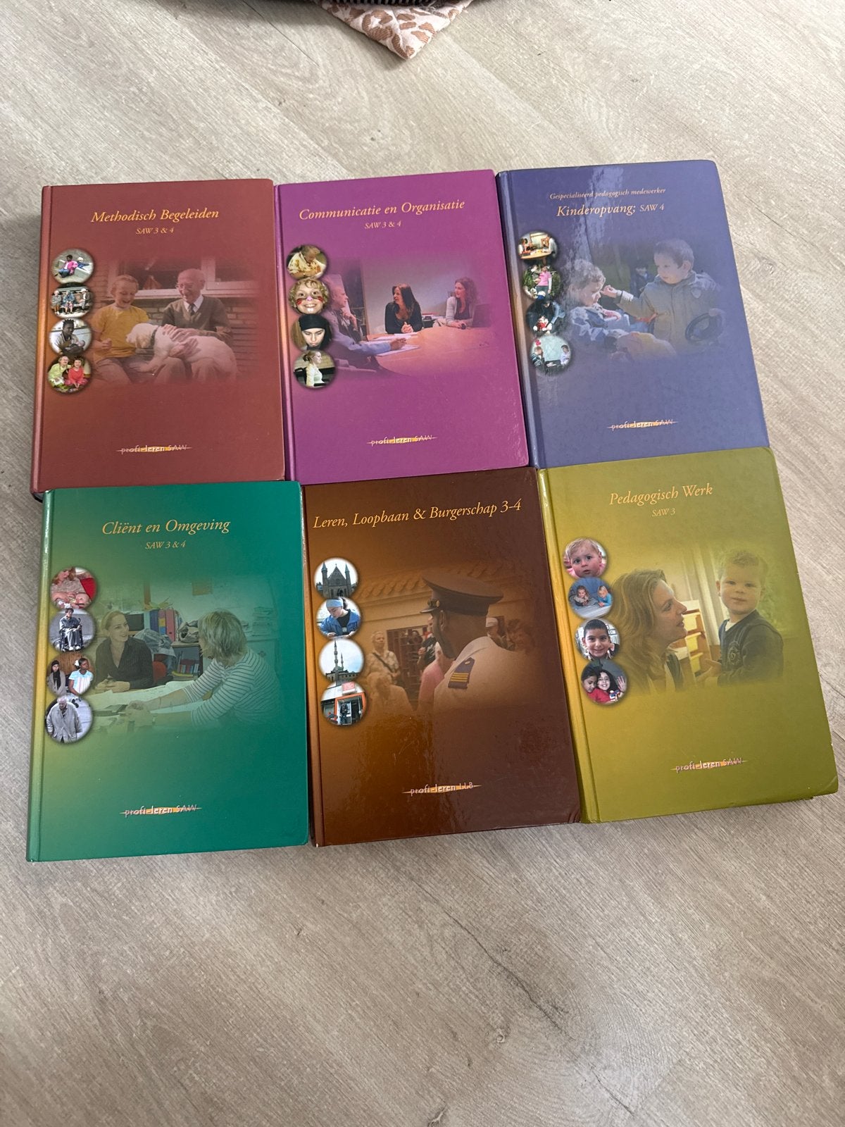 Profielwerkboeken SAW 3 & 4 - Diverse titels, Ophalen, Gamma, Gelezen, MBO