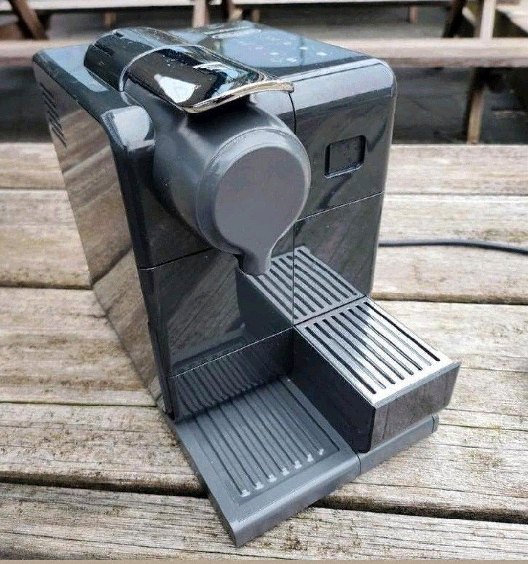 De Longhi Nespresso Touch EN560 Grey
ZGAN
Zeer mooie Nespres, Ophalen of Verzenden, Zo goed als nieuw