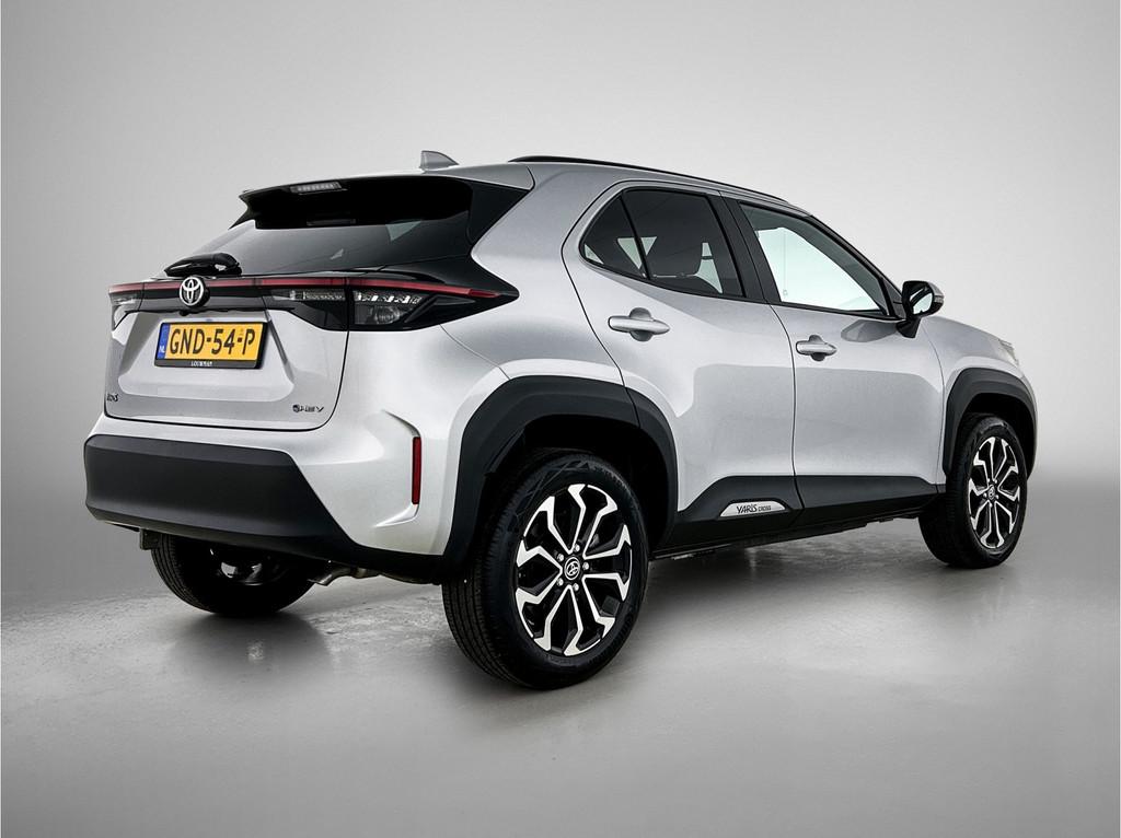 Toyota Yaris Cross 1.5 Hybrid 115 First Edition | NL dealero, 12 maanden, Stof, Gebruikt, 116 pk