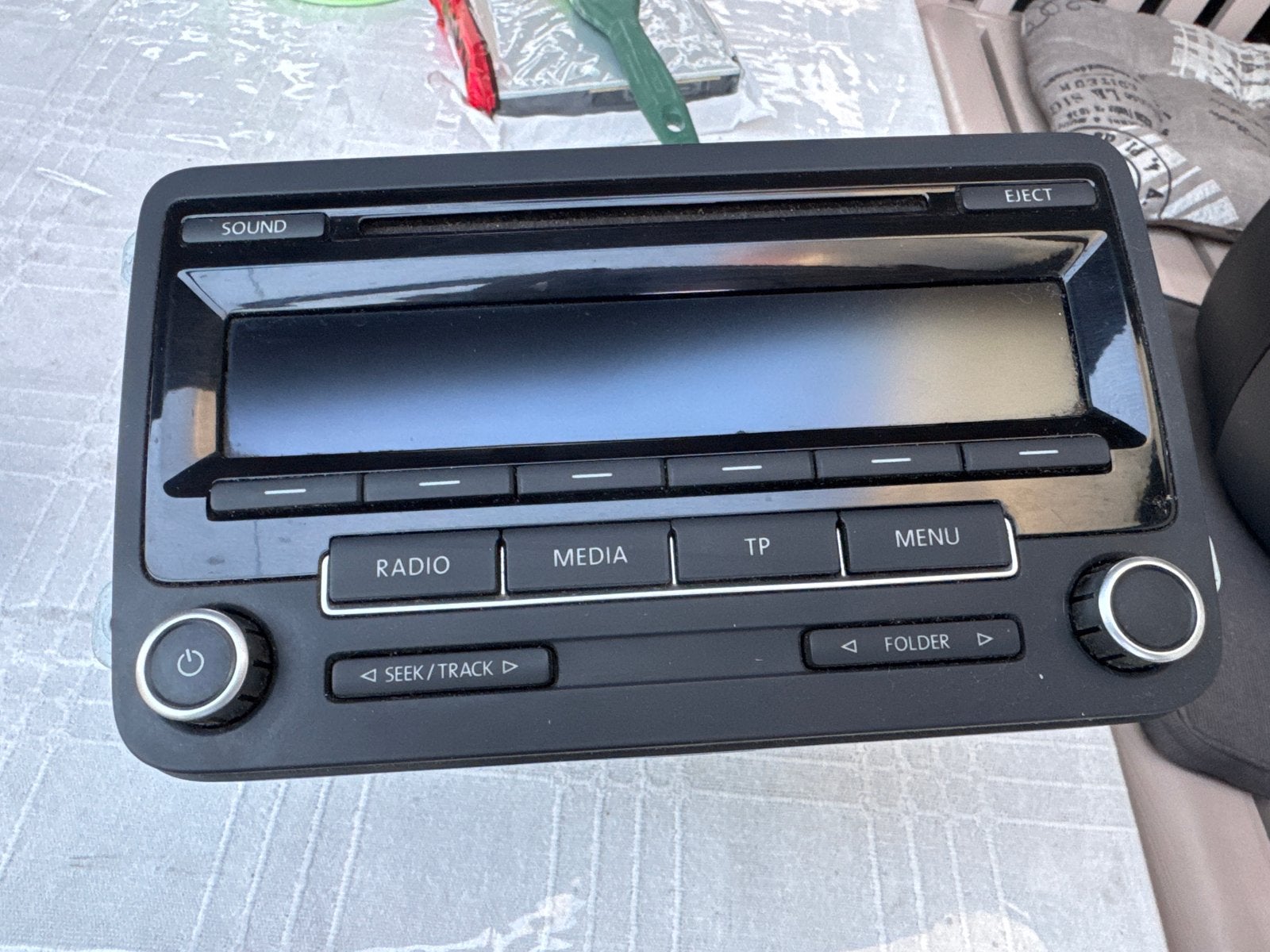 VW Radio LOW EU G+ UP2 BVX - Bosch 5M0 035 186 J, Ophalen of Verzenden, Gebruikt