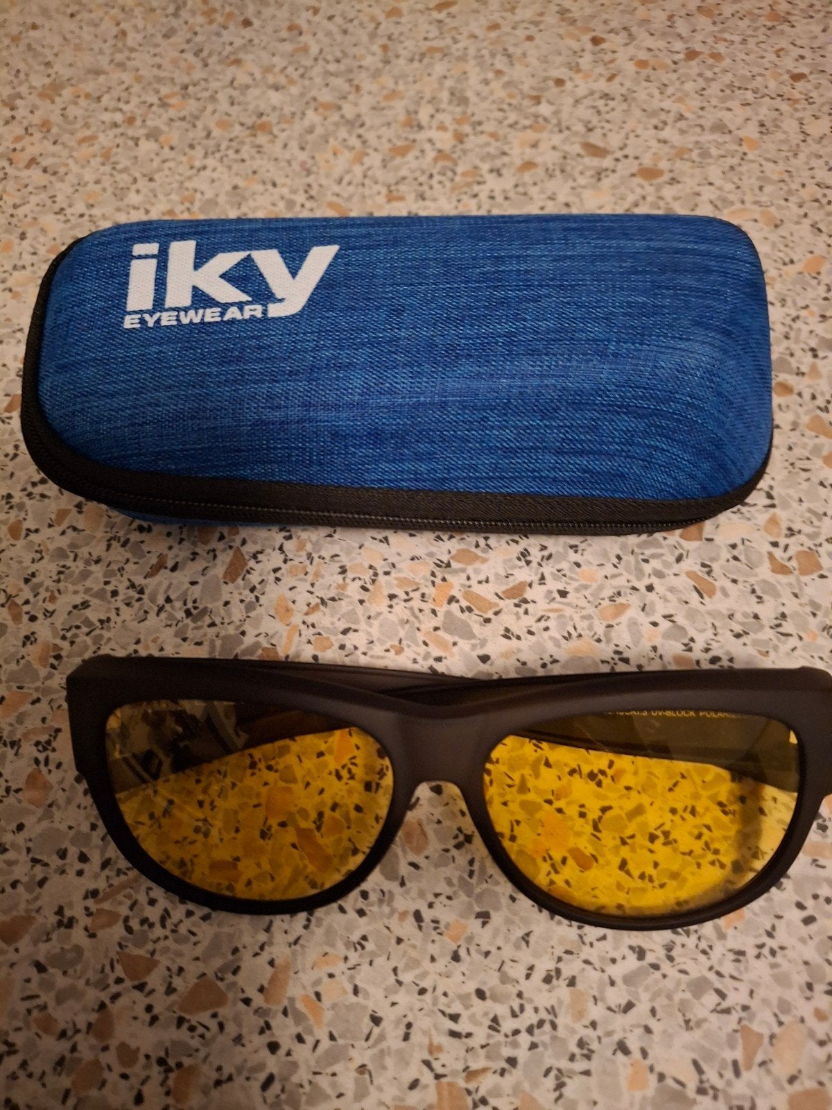 zwarte nachtbril  merk iky eyewear speck seavers, Overige merken, Zwart, Nieuw, Ophalen of Verzenden