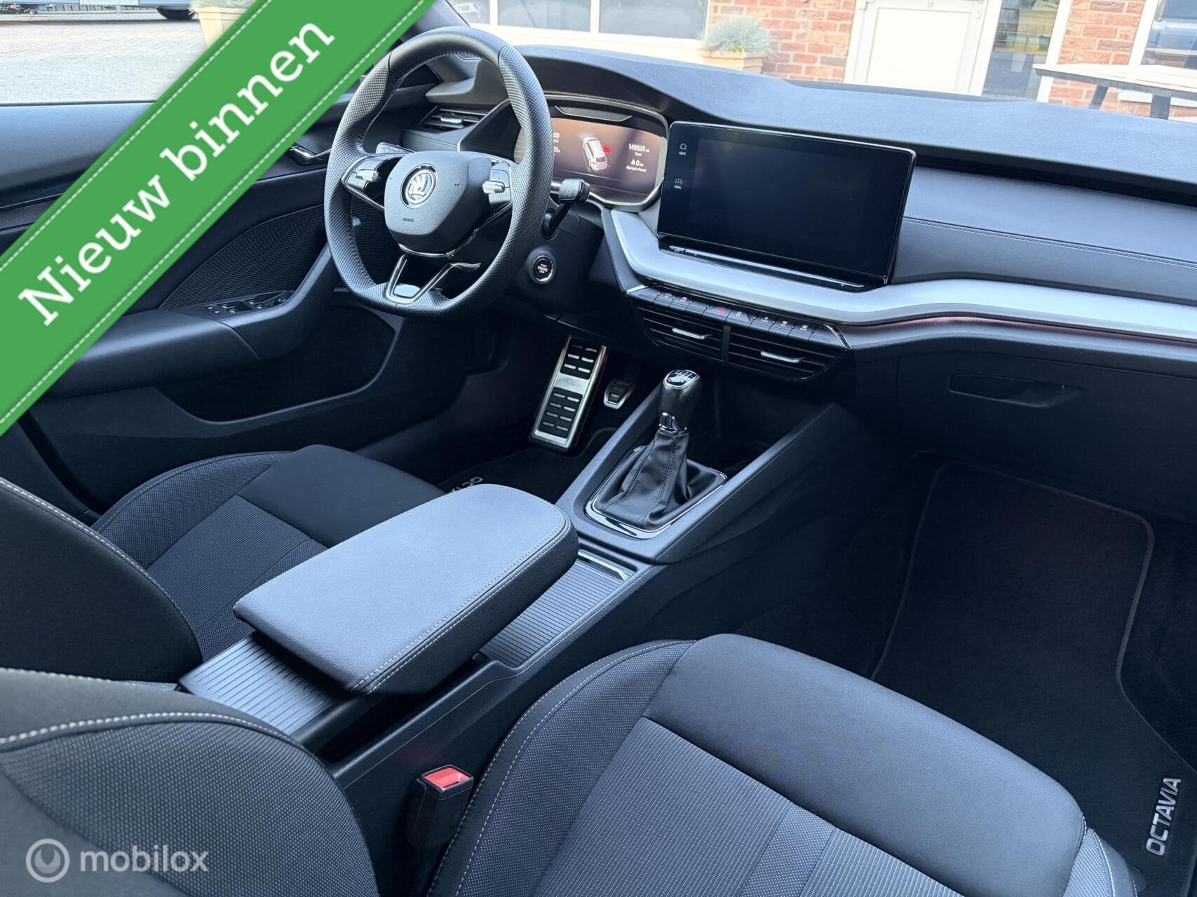 Skoda Octavia Combi 1.0 TSI Sport Business|Wegklapbare Trekh, Auto's, Voorwielaandrijving, Dealer onderhouden, Gebruikt, Euro 6