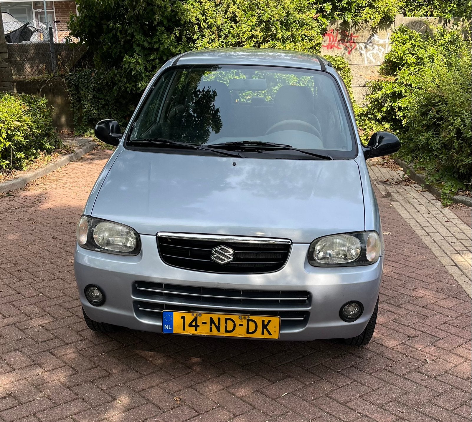 Suzuki Alto 1.1 AUT 2003 Grijs, 4 cilinders, 4 stoelen, Origineel Nederlands, Particulier