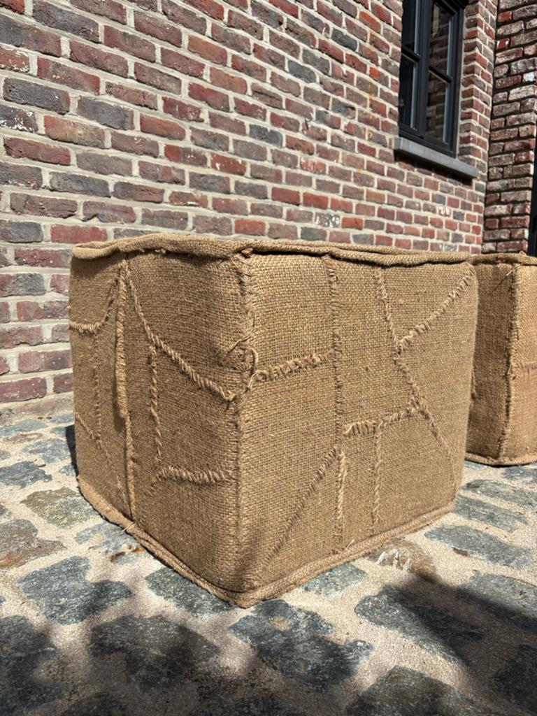 Set van 2 Jute Poefs - Handgemaakt en Stijlvol, Huis en Inrichting, Ophalen, Overige materialen, Vierkant, Zo goed als nieuw