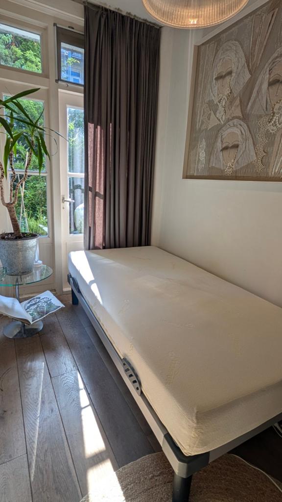 Tempur bed met originele matras, hoes en schotelbodem, Ophalen, Overige materialen, 100 cm, Eenpersoons