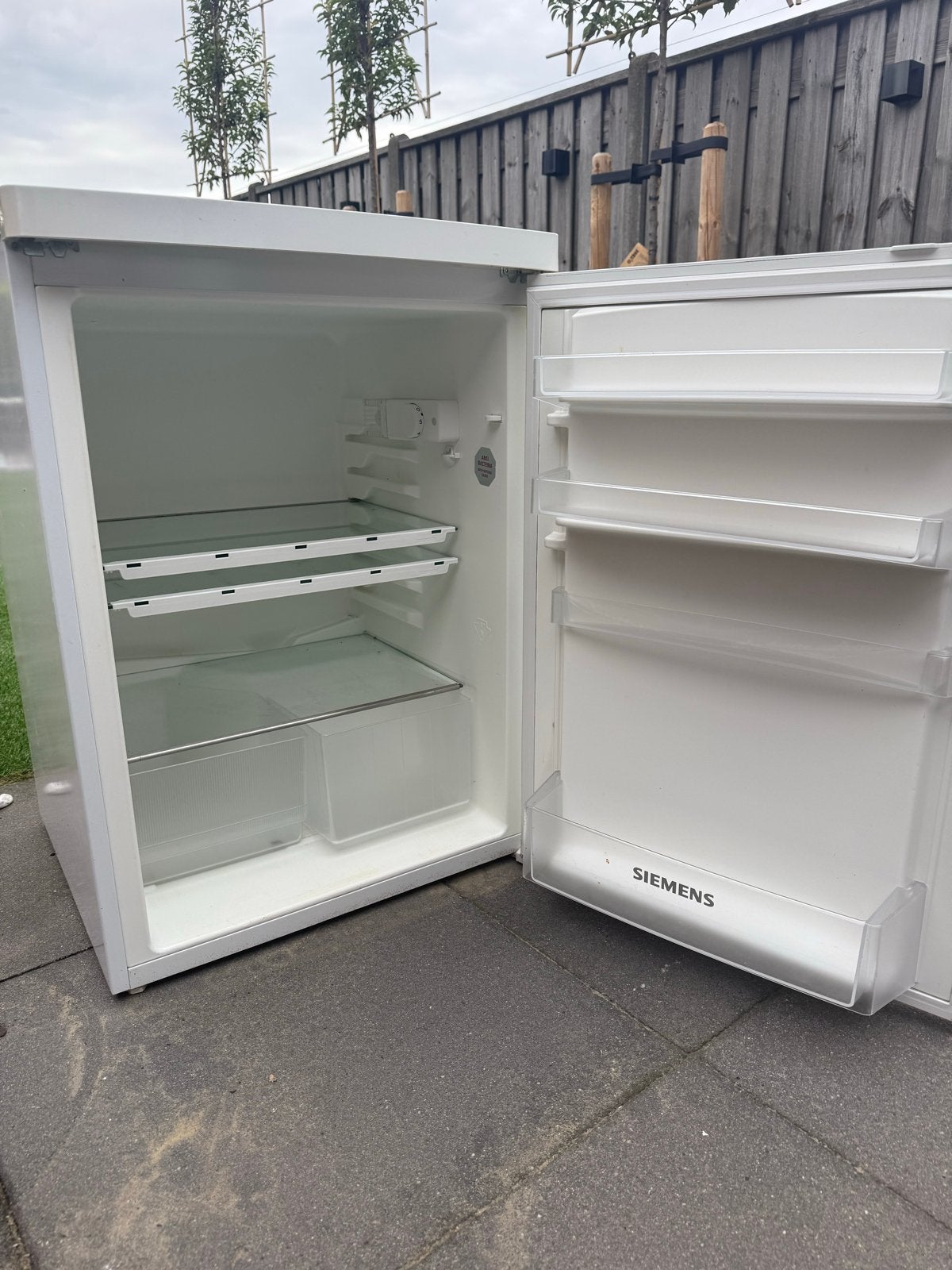 Siemens Koelkast - Compact en Betrouwbaar, Witgoed en Apparatuur, Ophalen of Verzenden, Minder dan 75 liter, Zonder vriesvak, Gebruikt