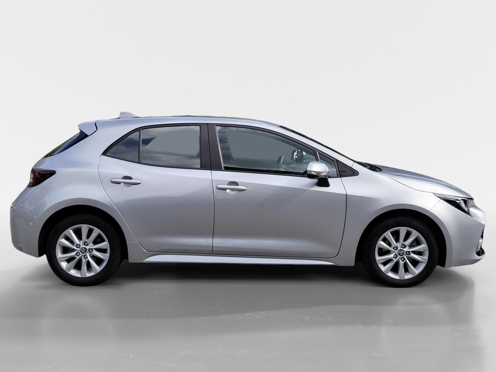 Toyota Corolla Hybrid 140 Active | ZEER COMPLEET! ZEER ZUINI, 12 maanden, Gebruikt, 4 cilinders, Corolla