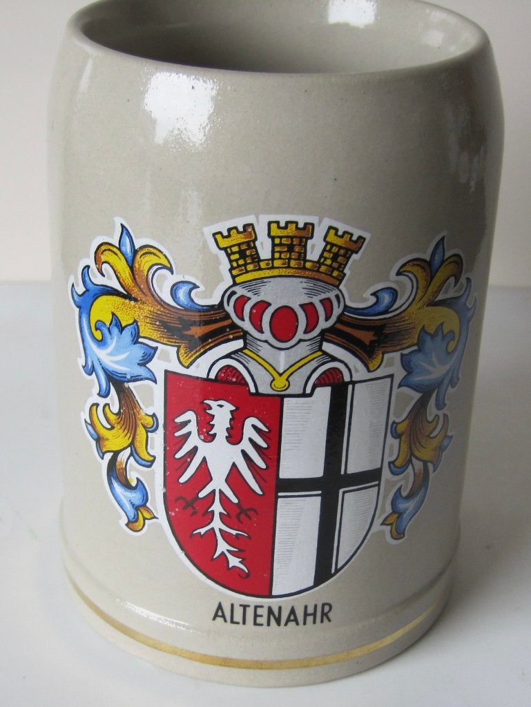 bierpul met het wapen van Altenahr - halve liter - puntgaaf, Overige typen, Ophalen of Verzenden, Zo goed als nieuw, Overige stijlen