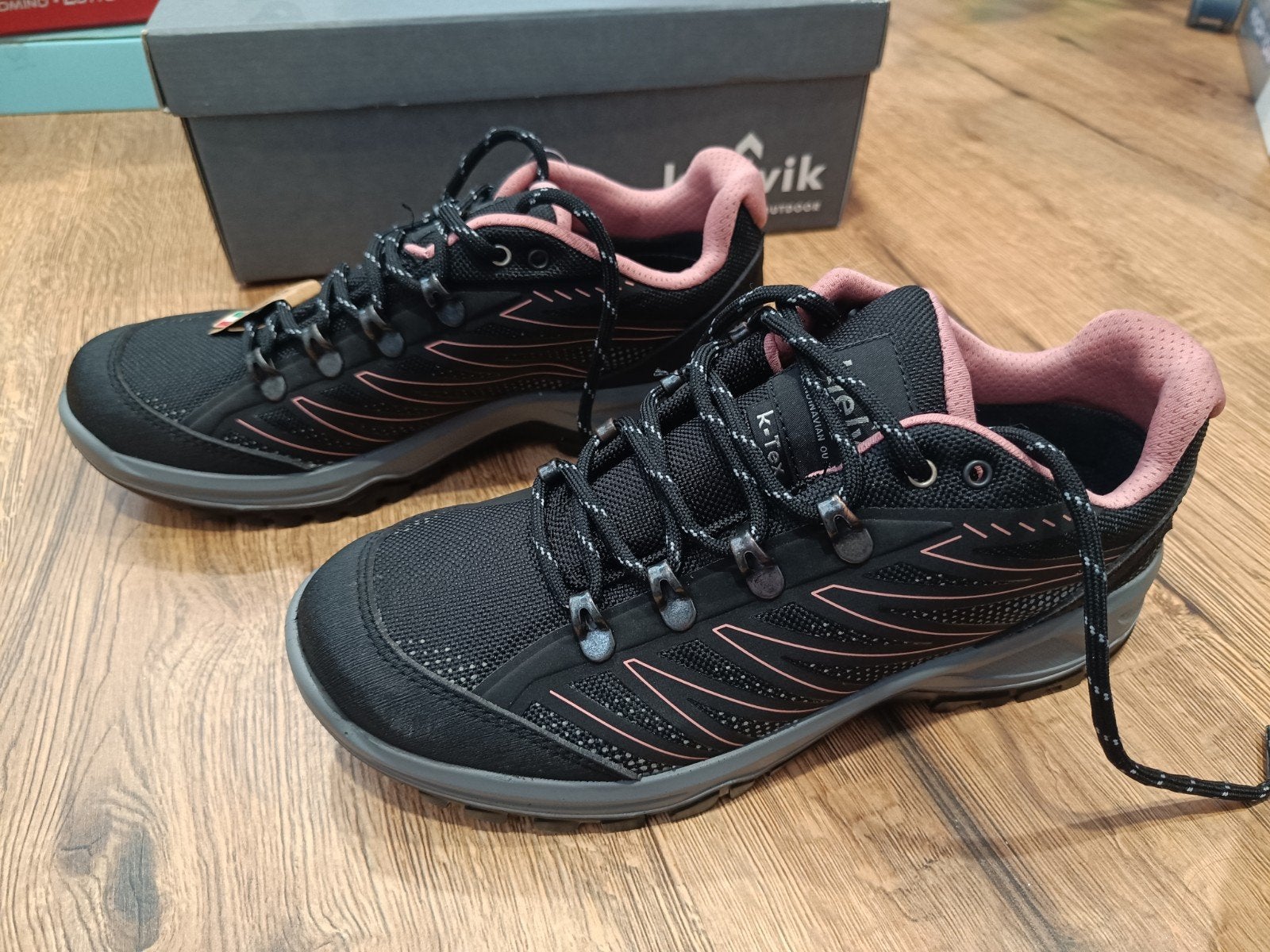 kjelvik dames bergschoenen maat 37,39,40 en 42 nieuw, Sport en Fitness, Schoenen, Nieuw, Ophalen of Verzenden, A