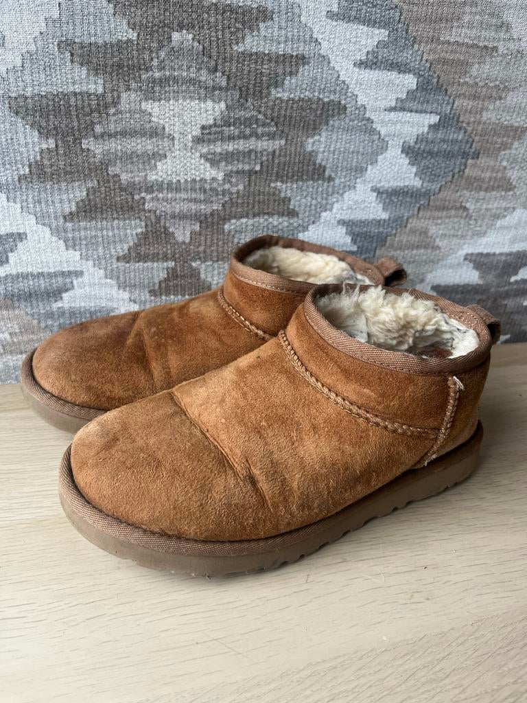 Ugg Ultra Mini Chestnut - Maat 36, Bruin, Lage of Enkellaarzen, Ophalen of Verzenden, Gedragen