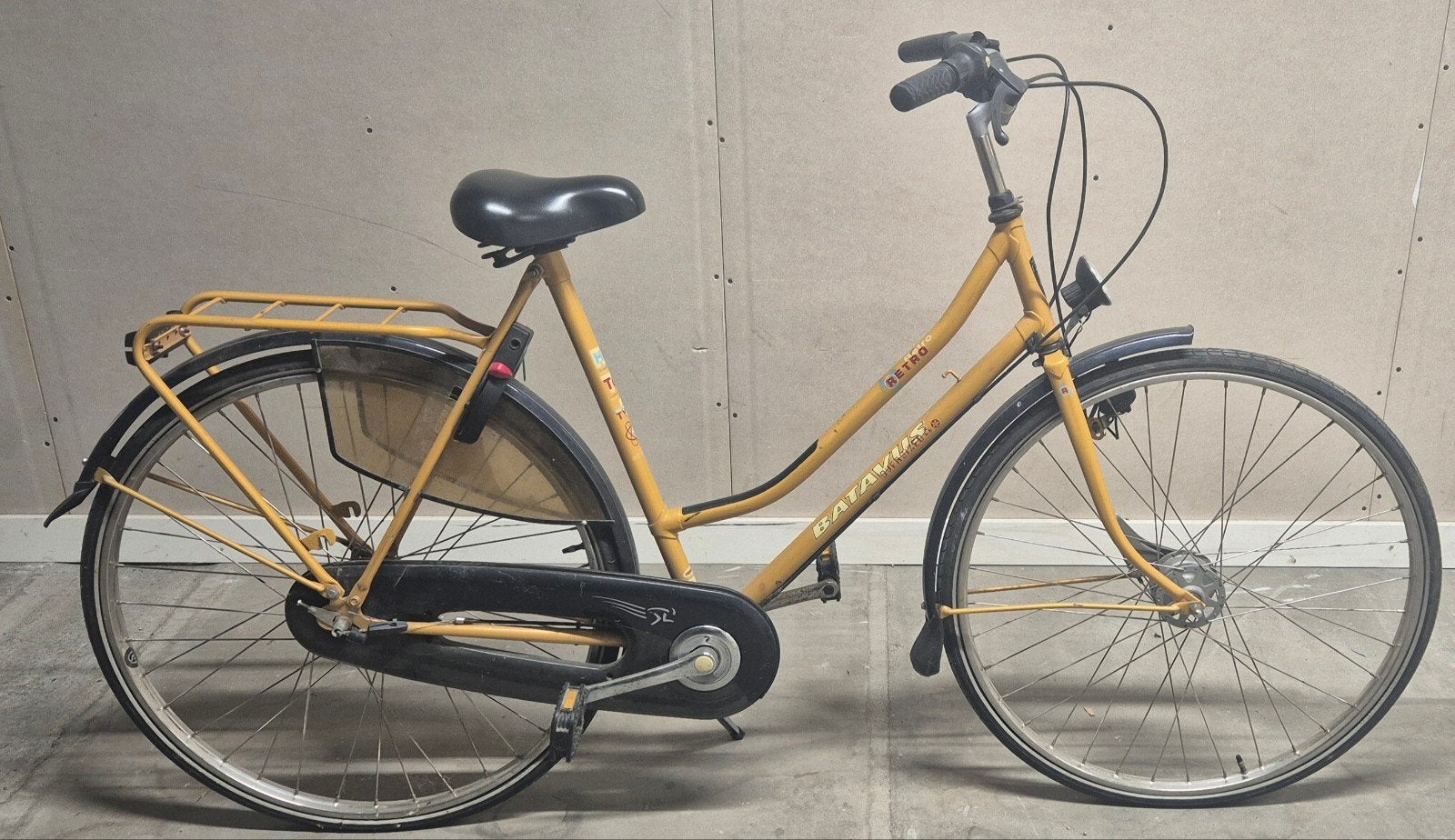Batavus Retro damesfiets - Geel, Ophalen, Gebruikt, Velgrem, Versnellingen