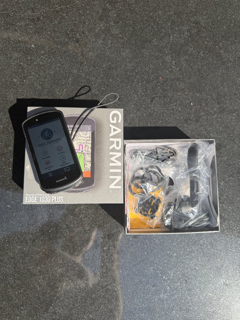 Garmin Edge 1030 Plus, Fietsen en Brommers, Fietsaccessoires | Fietscomputers, Ophalen of Verzenden, Draadloos, Gebruikt