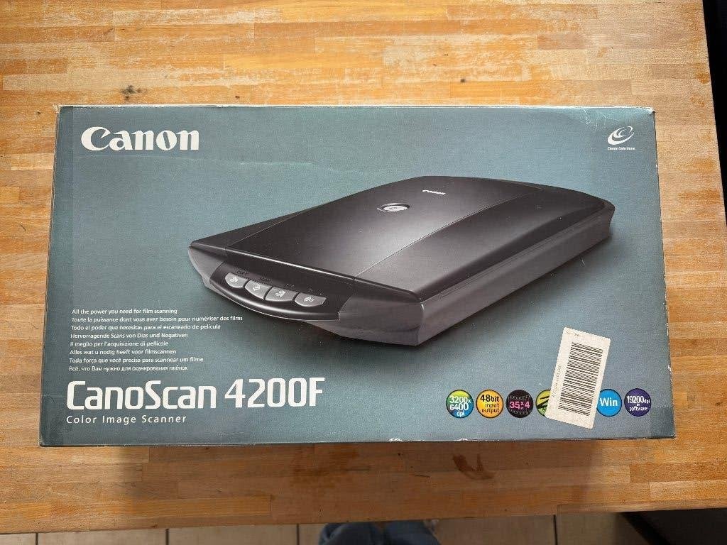 Canon Scanner 4200F, Computers en Software, Ophalen, Canon, Zo goed als nieuw, Windows