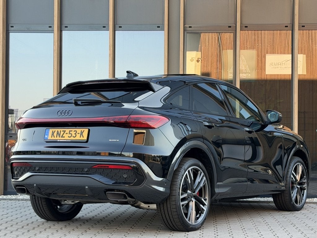 Audi Q5 Sportback 2.0 TFSI e-hybrid quattro S edition Compet, Euro 6, 4 cilinders, Leder en Stof, Plug-in hybride