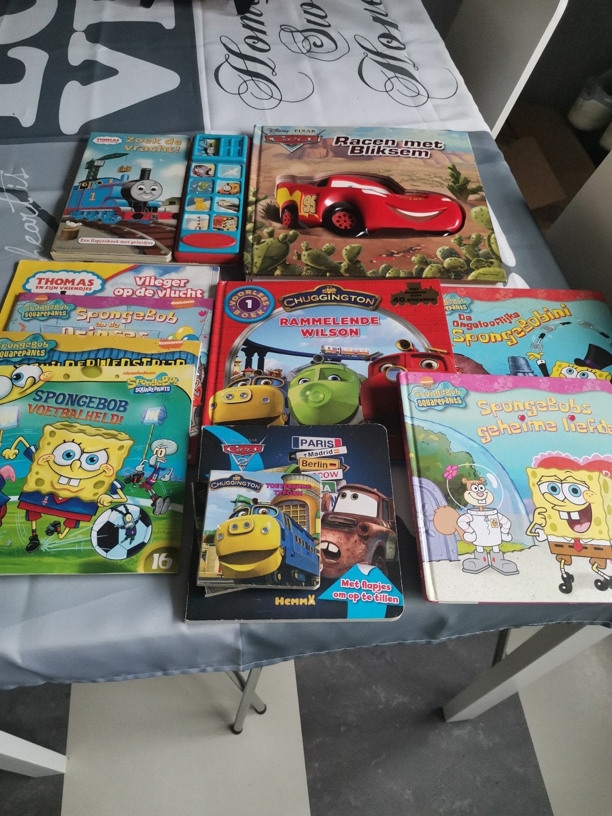 Grote collectie kinderboeken: Cars, Sponebob, Thomas de Trei, Ophalen, Gelezen, 2 tot 3 jaar