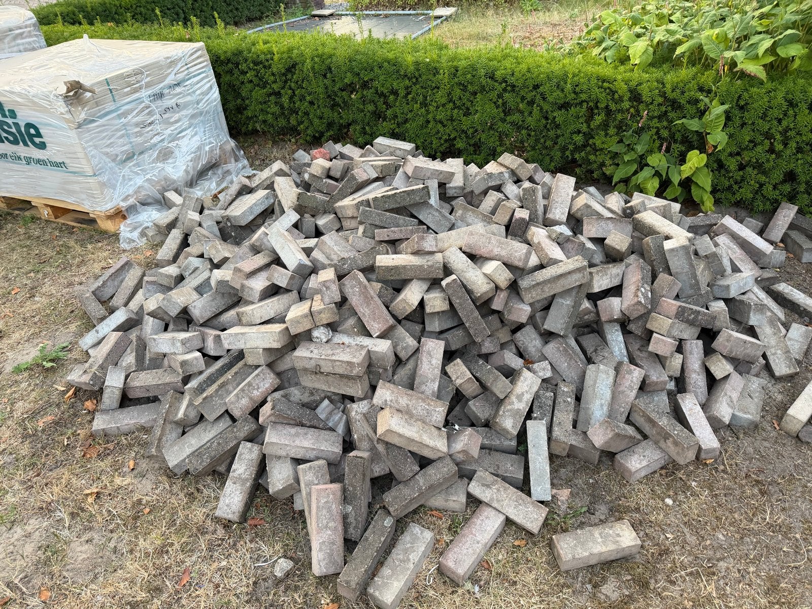 Gratis Waaltjes (beton) op te halen - makkelijk bereikbaar, Ophalen, Overige materialen, Gebruikt, Overige typen