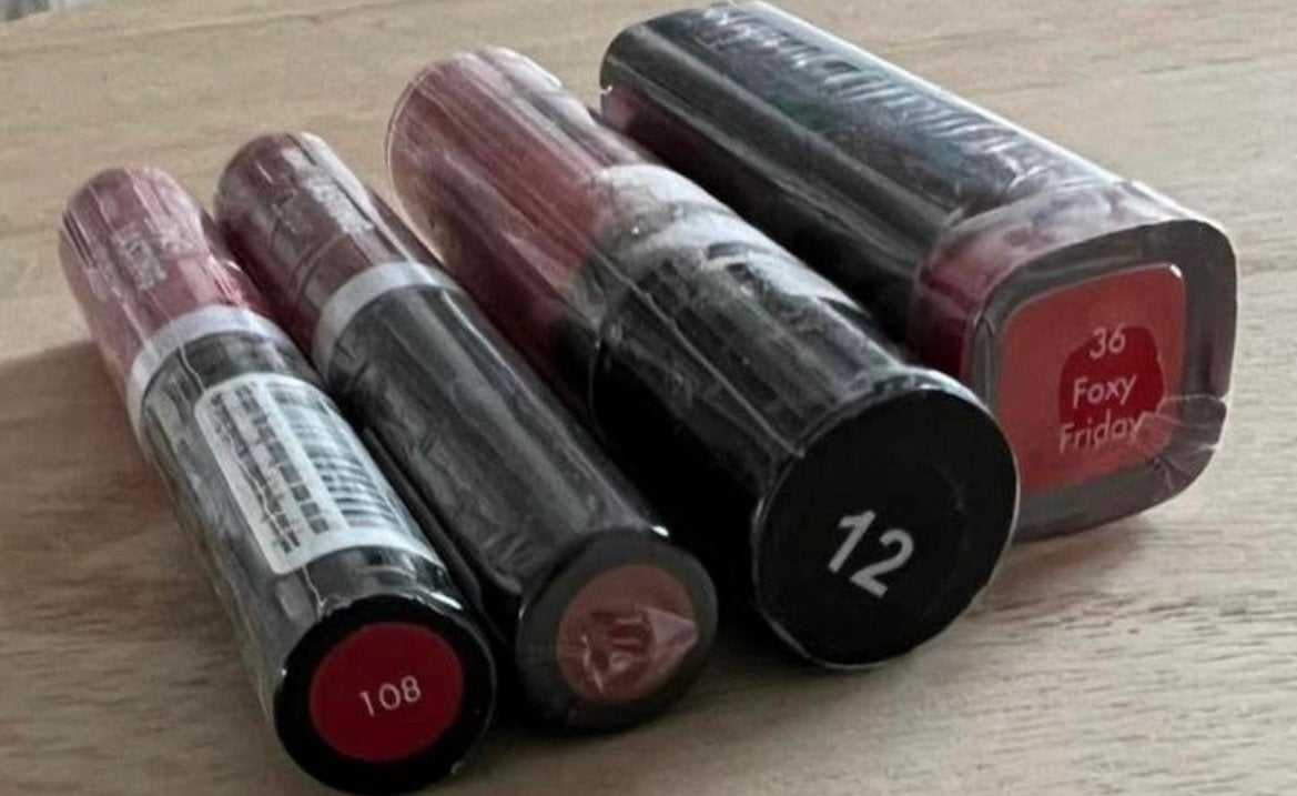 4 lipstick / gloss long-lasting nieuw, Ophalen of Verzenden, Nieuw, Roze, Lippen