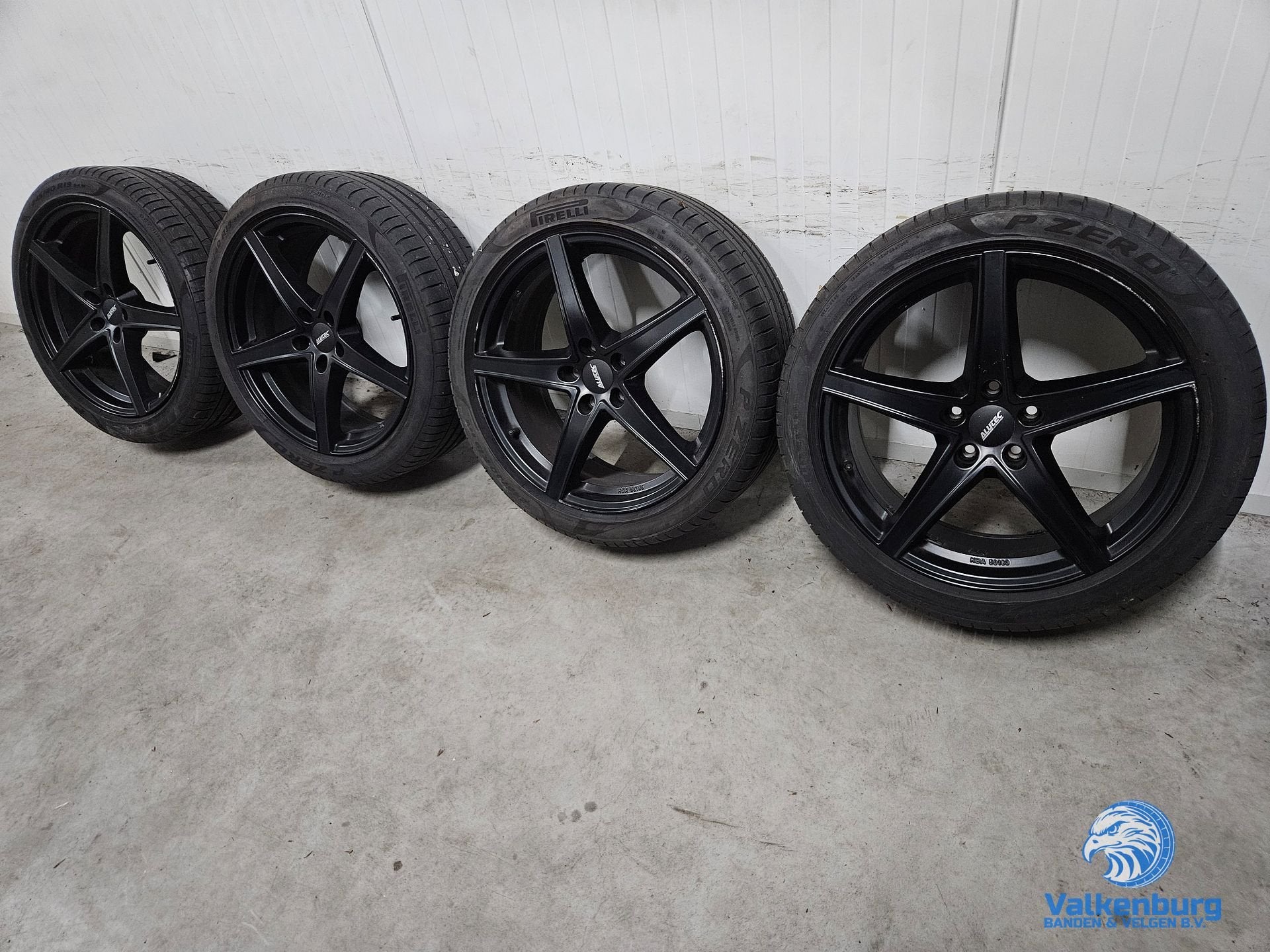 6-7mm! VAG VW Audi Mercedes BMW Seat Cupra 19 inch zwarte ve, Auto-onderdelen, 19 inch, -, -, Banden en Velgen