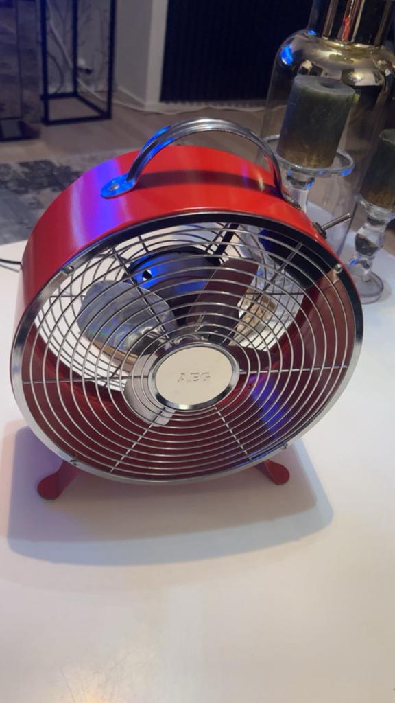 Ventilator €20, Ophalen of Verzenden, Zo goed als nieuw, Tafelventilator