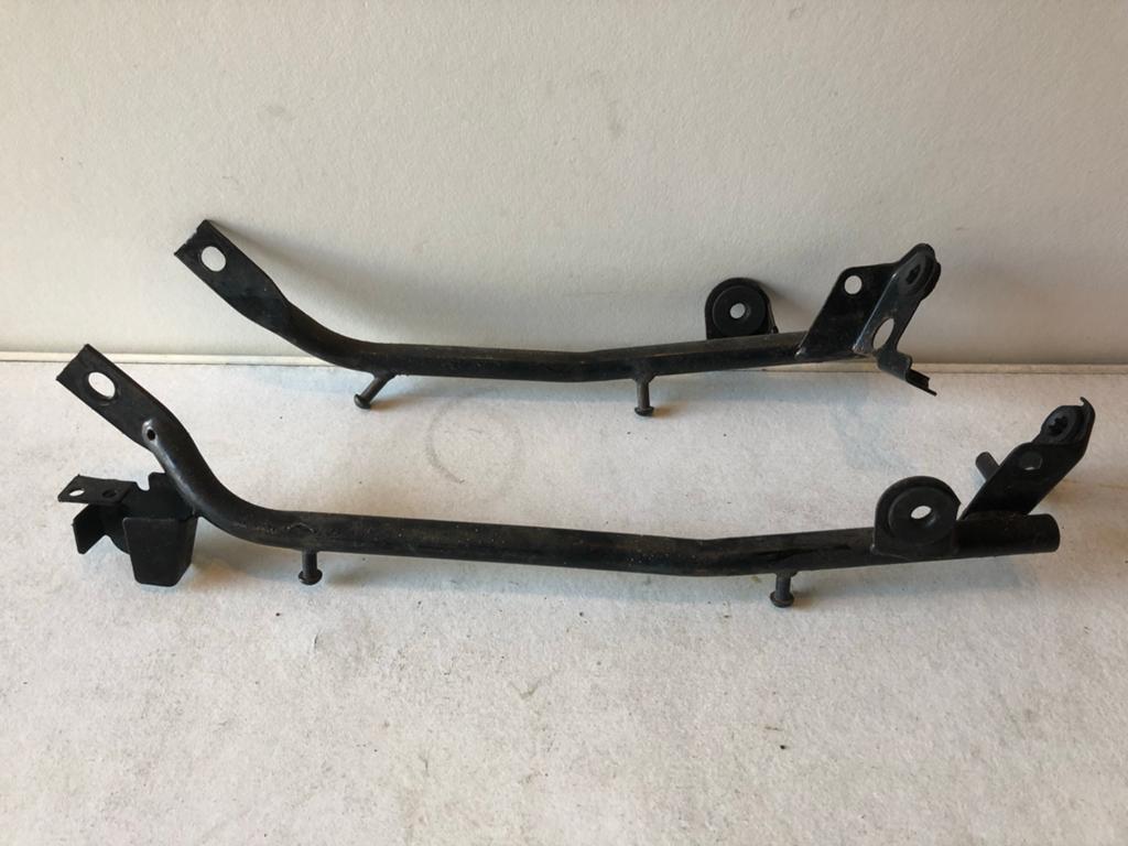 Suzuki GS500E passagiers voetsteun beugel set, Motoren, Accessoires | Overige, Gebruikt, ., Ophalen of Verzenden, .