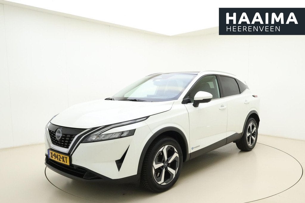 Nissan Qashqai 1.5 e-Power N-Connecta | Panoramadak | Naviga, Auto's, Nissan, Gebruikt, 190 pk, 2 kWh, Wit