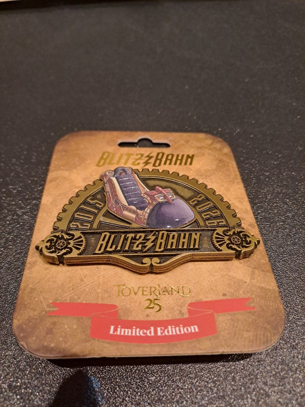 Blitz bahn pin, Verzamelen, Speldjes, Pins en Buttons, Ophalen of Verzenden