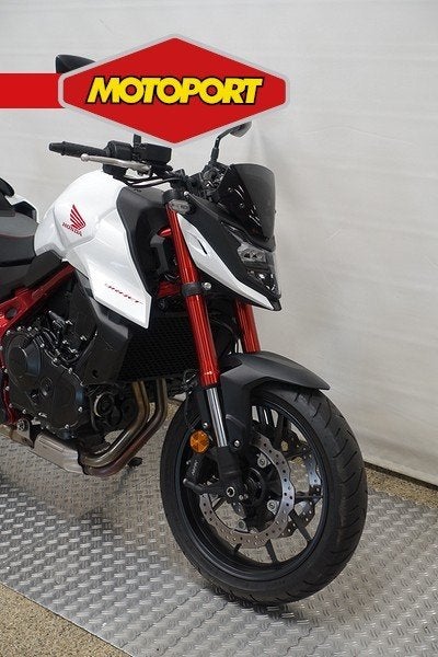 Honda CB 750 A (bj 2023), Motoren, Vincent.verhulsel@honda-eu.com, Doornveld 180-184
B -1731  Zellik, BE, Bedrijf, Honda Motor Europe Ltd. B