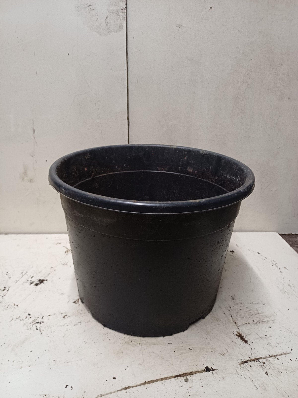 Containers kweekpotten bloempotten plantenpotten 25 liter, Kunststof, Gebruikt, Minder dan 30 cm, Dariusz Smołecki
ul. Obwodowa 15,
23-200 Kraśnik