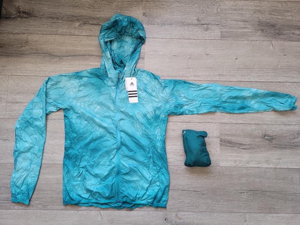 Nieuw Adidas hardloop jasje dames maat 34, 36 en 40, Kleding | Dames, Maat 38/40 (M), Nieuw, Ophalen of Verzenden, Hardlopen of Fietsen