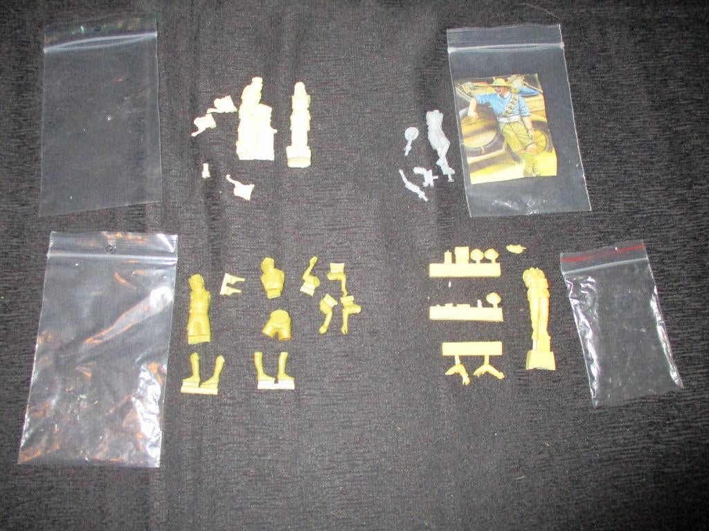 D-727,PARTIJ RESIN 1-35,BRITISH LRDG CREW ENZ,FIGUREN, Ophalen of Verzenden, Zo goed als nieuw, 1:35 tot 1:50